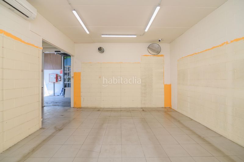 Foto f78b0805-c659-4104-b912-43c7d980920c. Fabrikhalle in Vilamarina Viladecans