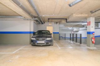 Posto auto  Sant boi de llobregat - tres d abril. Parking con trastero en planta 1 junto a plaza cataluña
