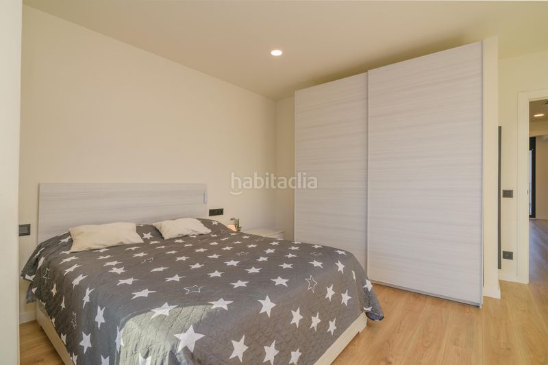 Foto 641a2110-0b2c-424b-baf2-f4f9e7844e83. Casa amb calefacció aparcament a Torrent Ballester Viladecans