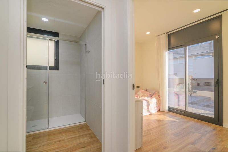 Foto a4121875-2b09-4c82-b95e-95071cc445a8. Casa amb calefacció aparcament a Torrent Ballester Viladecans