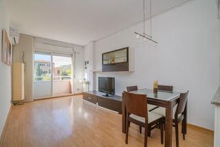 Appartamento  Viladecans - cl roure. Luminoso piso de 3 habitaciones con vistas espectaculares a la m