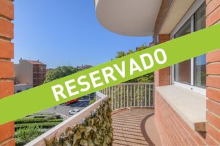 Pis  Viladecans - passatge del xaloc. Exclusivo hogar en passatge xaloc, en la zona de la torre roja d
