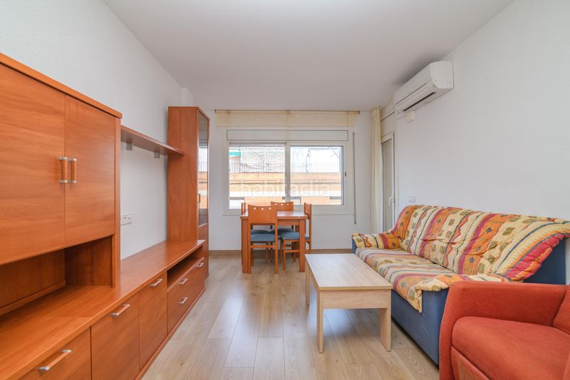 Foto ce81ec1c-577c-4923-9119-5c548ffee1ef. Pis amb calefacció a Centre Viladecans