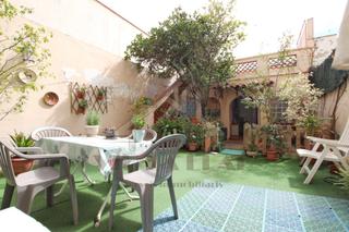 Maison à Eixample. Espectacular casa en el centro
