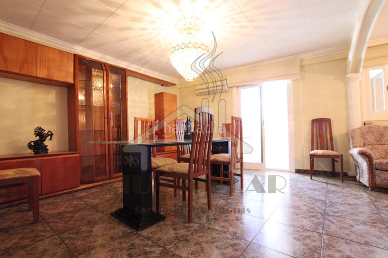 Foto 93fe15c7-a2f8-4f3a-9e8d-ac49582b7c5a. Àtic a Vista Alegre Mataró