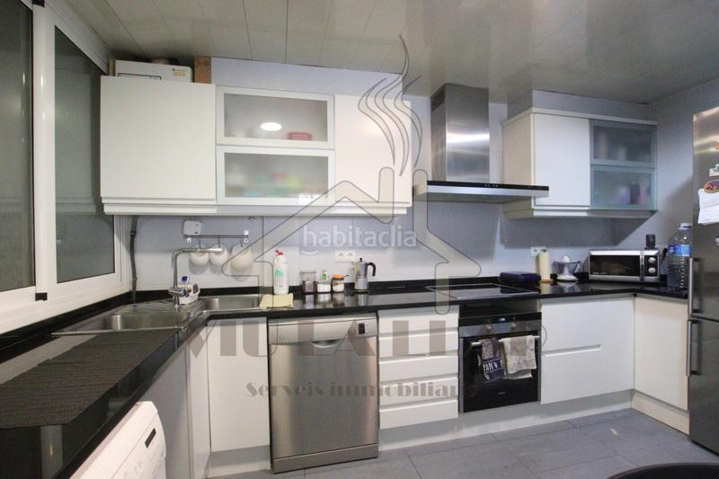 Foto 8e4aeba7-6202-45fa-8204-12d7698da482. Pis amb calefacció a Els Molins Mataró