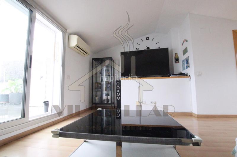 Foto f4ff377f-50b2-4ea8-b01f-ddbf1351936e. Àtic amb calefacció aparcament a Cerdanyola Nord Mataró