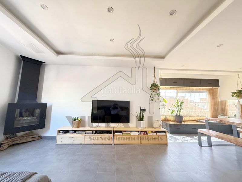 Foto 30a5b549-f6da-4ed2-90bc-cfeb8cb4d4de. Pis amb calefacció a Els Molins Mataró