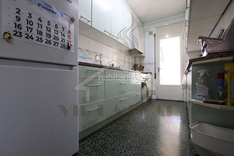 Foto e5c94e14-747b-4503-9a89-d8d0dbd45a80. Casa adossada a Centre Mataró