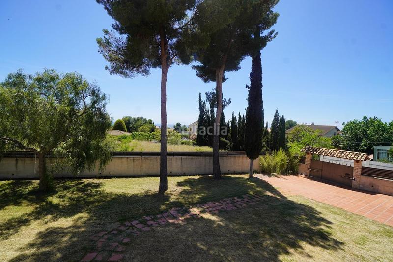Foto bb7940f2-7278-4ba7-8458-acc7f6f19e5f. Masia a carrer carrer de l'arc iris 32 a Els Masos - Els Garrofers Coma-ruga