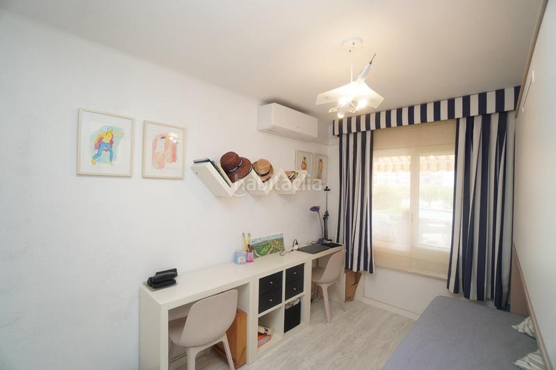Foto 6d8b6633-f46b-4a8c-a1d8-e6573b4100bf. Location appartement avec parking piscine dans Sant Salvador Coma-ruga
