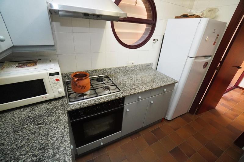 Foto 96cef846-ec48-4267-9bd9-a275f2a856eb. Casa adossada a forn 8 a Centre Torredembarra