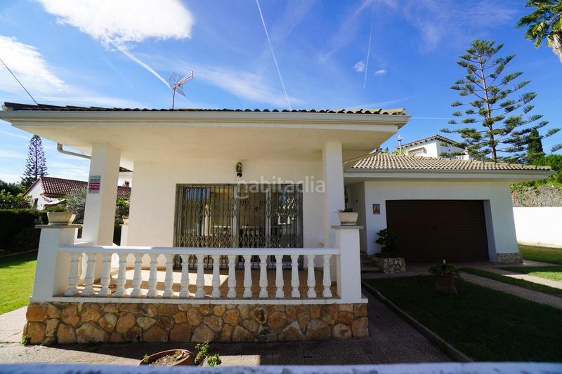 Foto 1b04babe-b2d7-4ccb-b0fe-feddf1790f4a. Chalet avec chauffage parking dans Els Masos - Els Garrofers Coma-ruga