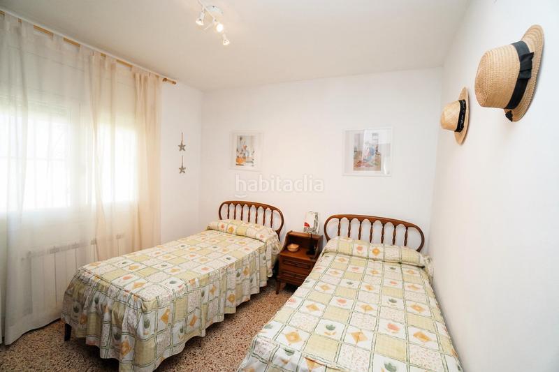 Foto 26d20f27-3fe0-4592-8356-675bc06a2c2a. Chalet avec chauffage parking dans Els Masos - Els Garrofers Coma-ruga