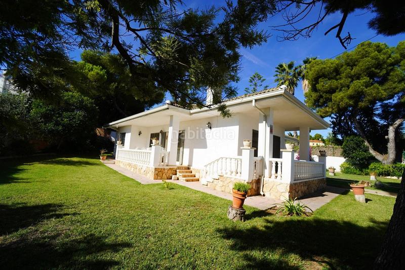 Foto 490e389b-be60-4aaf-a3f8-6dcf685918c5. Chalet avec chauffage parking dans Els Masos - Els Garrofers Coma-ruga