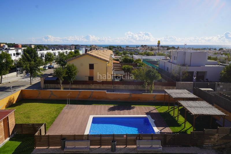 Foto f3871238-f82a-421f-be75-4158bf214dc3. Lloguer pis amb piscina a Roda de Barà