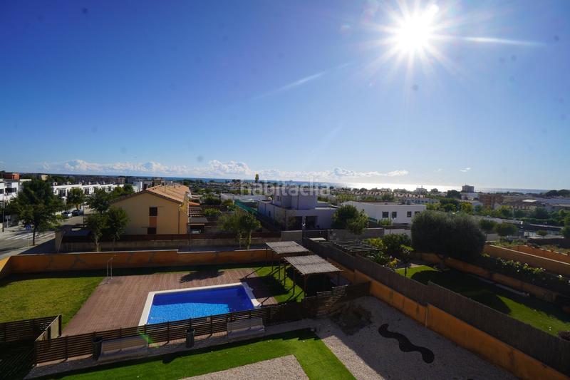 Foto 43a7fc32-8f26-4527-b3b5-62cd2f6d4a11. Miete etagenwohnung mit pool in Roda de Barà