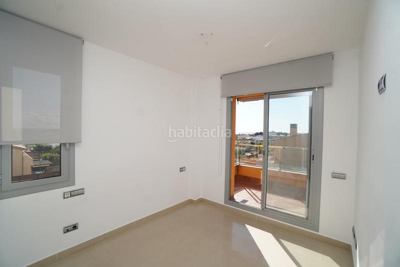 Foto 91197aee-f6ca-4a52-a36b-b1545133bea9. Miete etagenwohnung mit pool in Roda de Barà