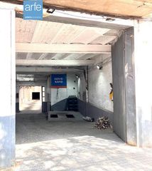 Lloguer Magatzem  Mossèn jacint verdaguer. Garage almacen muy centrico