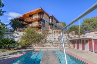 Maison à Bases de Manresa - Carretera de Santpedor. Exclusividad y comfort dos chalets únicos con vistas espectacula