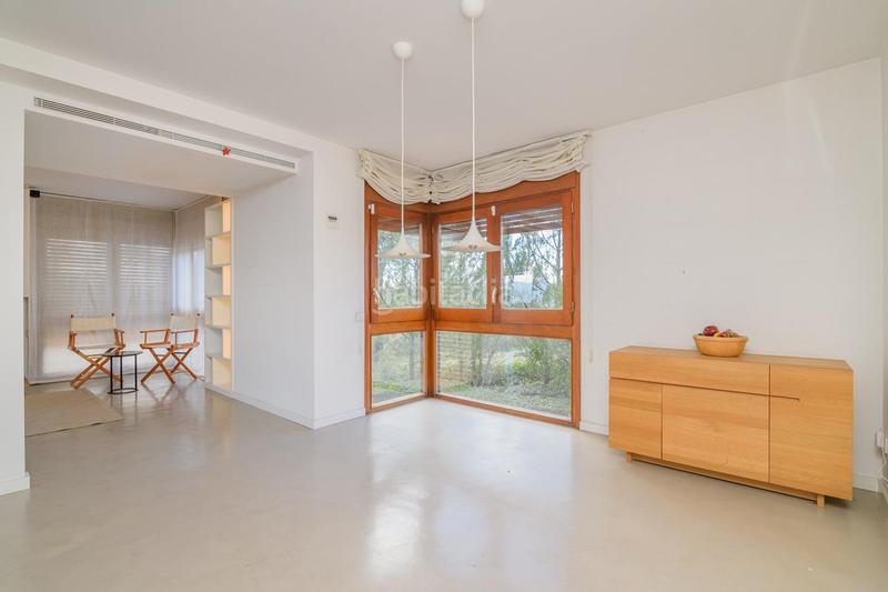 Foto 0c40890c-b1d8-4c74-a8a5-b047da4b1387. Maison avec chauffage piscine dans bases de Manresa - carretera de santpedor Manresa