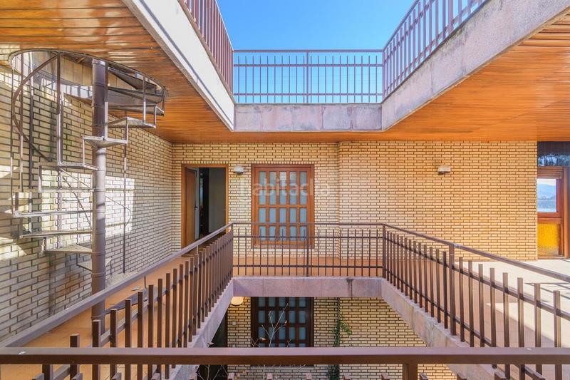 Foto 79dacf50-a19f-4a50-998d-76a689196c85. Maison avec chauffage piscine dans bases de Manresa - carretera de santpedor Manresa