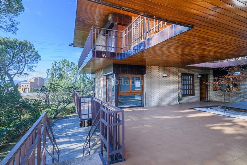 Foto ad4889a2-282b-420f-8fd8-a997155a8bfb. Maison avec chauffage piscine dans bases de Manresa - carretera de santpedor Manresa