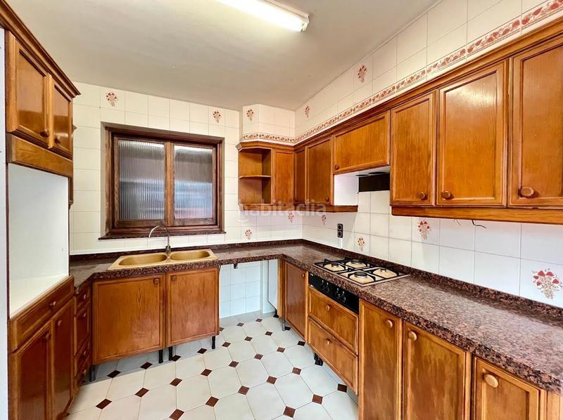 Foto 209e36e1-a4b2-4545-acdc-8d18fa1b013b. Building in Plaça Catalunya Manresa