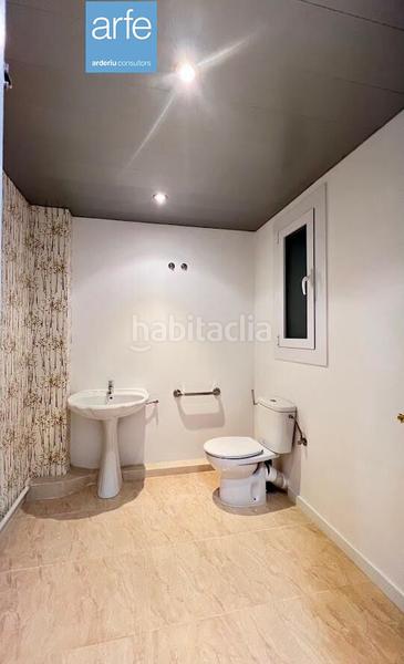 Foto c686ecb7-a956-45a5-9cef-8ee288629a6e. Rent office space with heating in Centre - Passeig i Rodalies Manresa