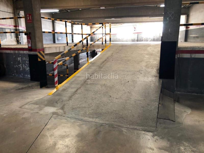 Foto de890fac-87a1-4a33-8317-dd0a976eceba. Alquiler parking coche en calle menorca 4 alquiler plazas de garaje en Manresa