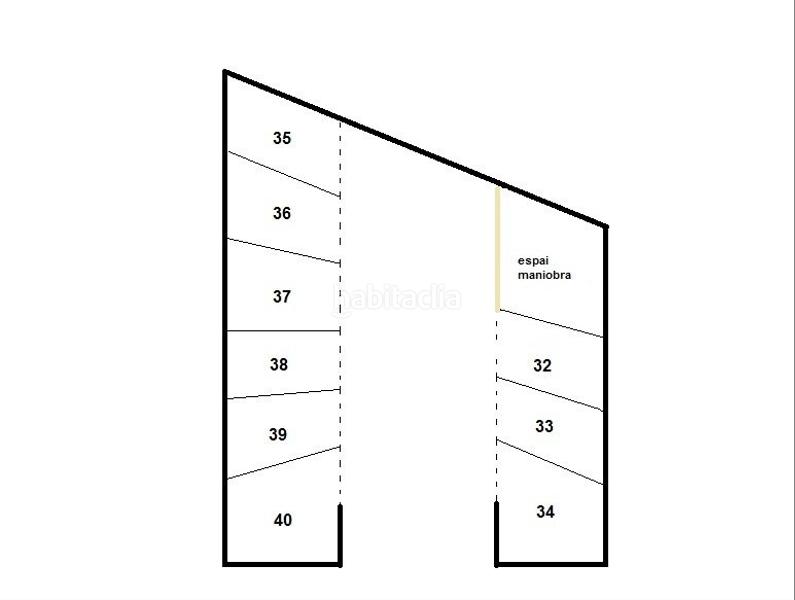 Foto 73fc8b70-cb3d-4598-9445-0814b4429127. Miete autoparkplatz in calle menorca 4 in bases de Manresa - carretera de santpedor Manresa