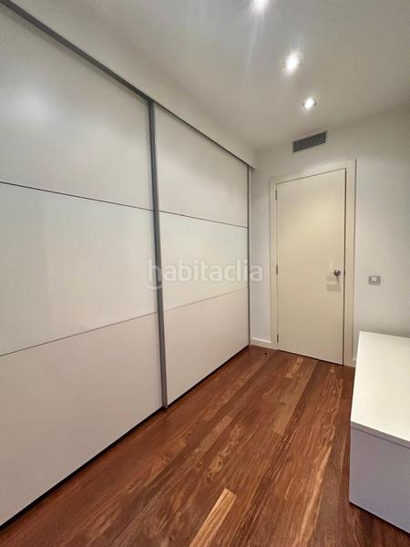 Foto 0e04e86e-33fa-4415-b333-8ef71ff09c38. Duplex con riscaldamento parcheggio in bases de Manresa - carretera de santpedor Manresa