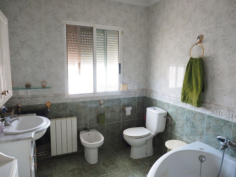 Foto 01690a85-4f07-4e1a-a6a1-2975ffb48a98. Reihenhaus mit heizung parking in Petrer