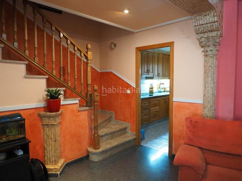 Foto 0da2307d-9a42-4569-9453-f329db55b8ab. Reihenhaus mit heizung parking in Petrer