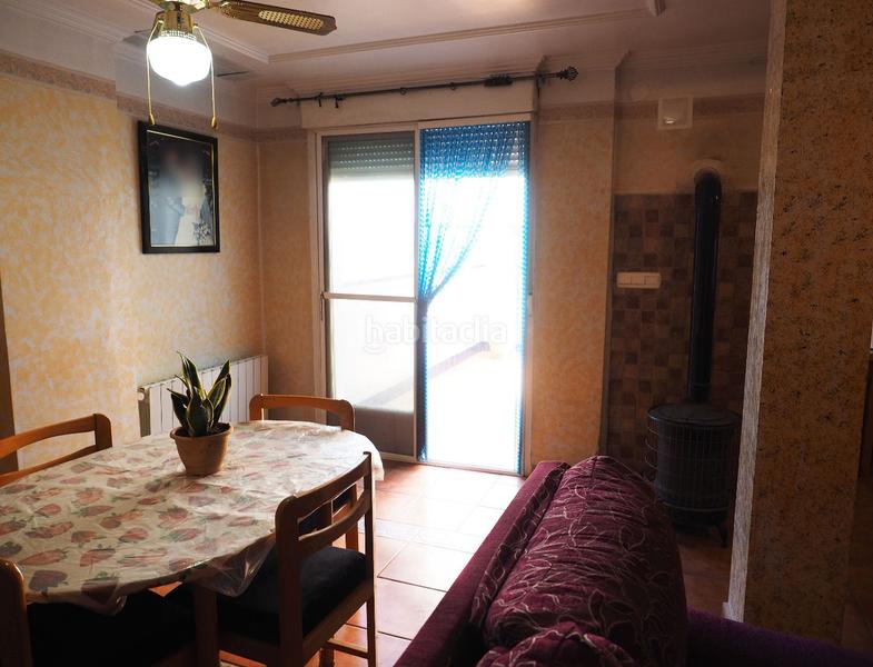 Foto 3b6a0441-428d-43c8-a630-a3520b9913cd. Reihenhaus mit heizung parking in Petrer