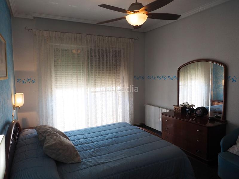 Foto 3f6d1873-caa8-408a-b2dd-afb8aa22b85a. Reihenhaus mit heizung parking in Petrer