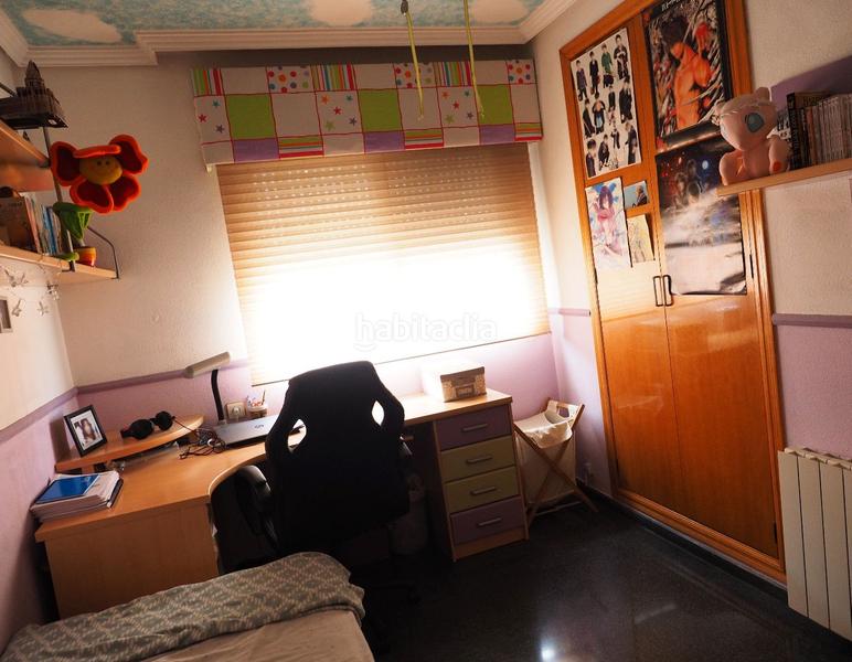 Foto 8f7cb51f-da8c-4708-ada8-d5c4c008f515. Reihenhaus mit heizung parking in Petrer