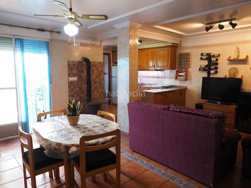 Foto 92a0a755-ac01-4d28-a12b-4e723d6e996d. Reihenhaus mit heizung parking in Petrer