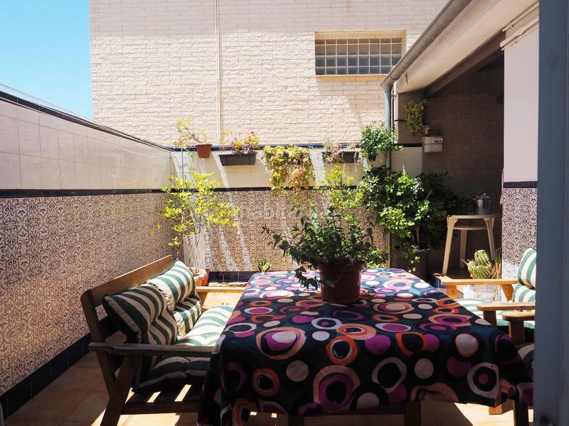 Foto a1c5dd5e-eae8-4a3f-ac24-66a40585685d. Reihenhaus mit heizung parking in Petrer