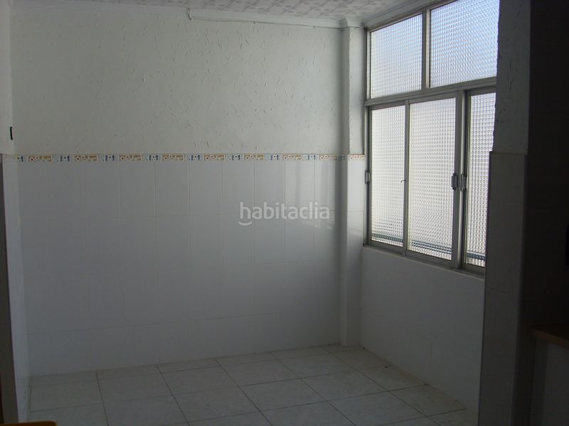 Foto f6a4c5fa-f68a-4463-8fd9-636d97330f13. Flat in Centro Elda