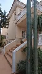 Maison à Campo Alto-Club de Campo. Magnífico bungalow en excelente zona de elda