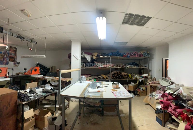 Foto 4912cf29-6790-46ff-8026-8356a157f2a3. Local comercial a Petrer