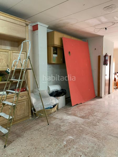 Foto b184ca1c-32c9-4486-ad0a-5d23da689e9f. Local comercial  en Petrer