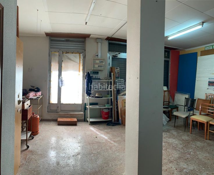 Foto f5f97421-9a58-405d-9b1e-c0019853e631. Local comercial  en Petrer