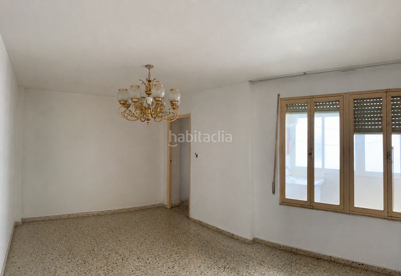 Foto d58be3c7-9e1d-47cf-b1f8-da51bffc8f5c. Flat in Plaza Castelar - Mercado Central Elda