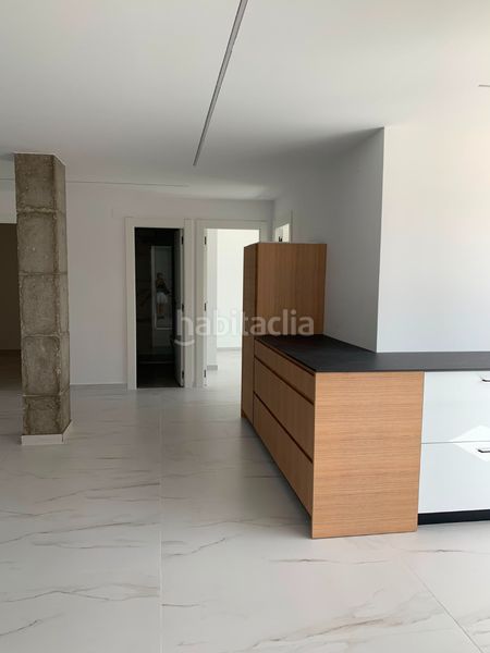 Foto f0bbc497-29d5-43af-94bf-0752ec908ff9. Pis amb aparcament a Petrer