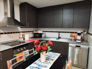 Appartamento in Las Trescientas-San Francisco-Ciudad Vergel. Vivienda práctica, moderna y en una de las zonas más demandadas
