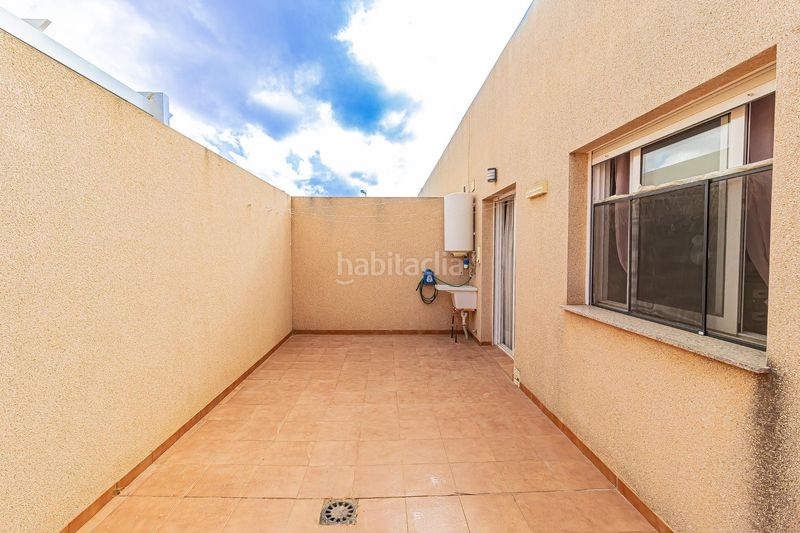 Foto 890cf6d7-9703-4f1d-ab08-9228ebb8a99a. Casa adossada amb aparcament a Pozo Estrecho Cartagena