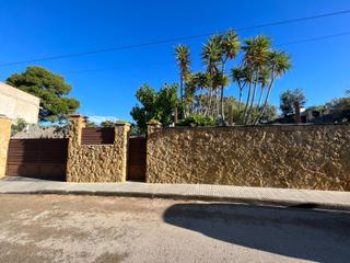 Terreny residencial  Valldemar. Parcela con caseta y vistas al mar