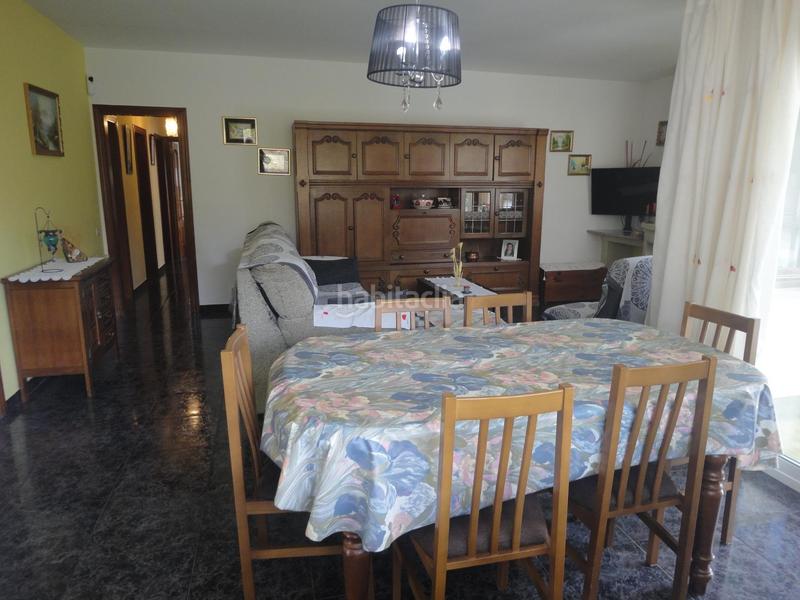 Foto 043f1e82-4228-4130-8f2f-fd54426d4b25. Xalet amb calefacció aparcament a Segur de Calafell nucli urbà Segur de Calafell